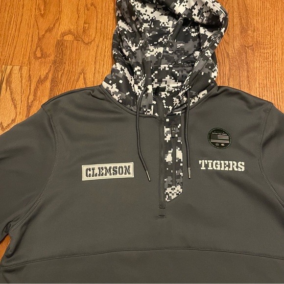 NWT Clemson Tigers Colosseum OHT Military Appreciation Camo Quarter-Zip Hoodie L - Picture 4 of 16